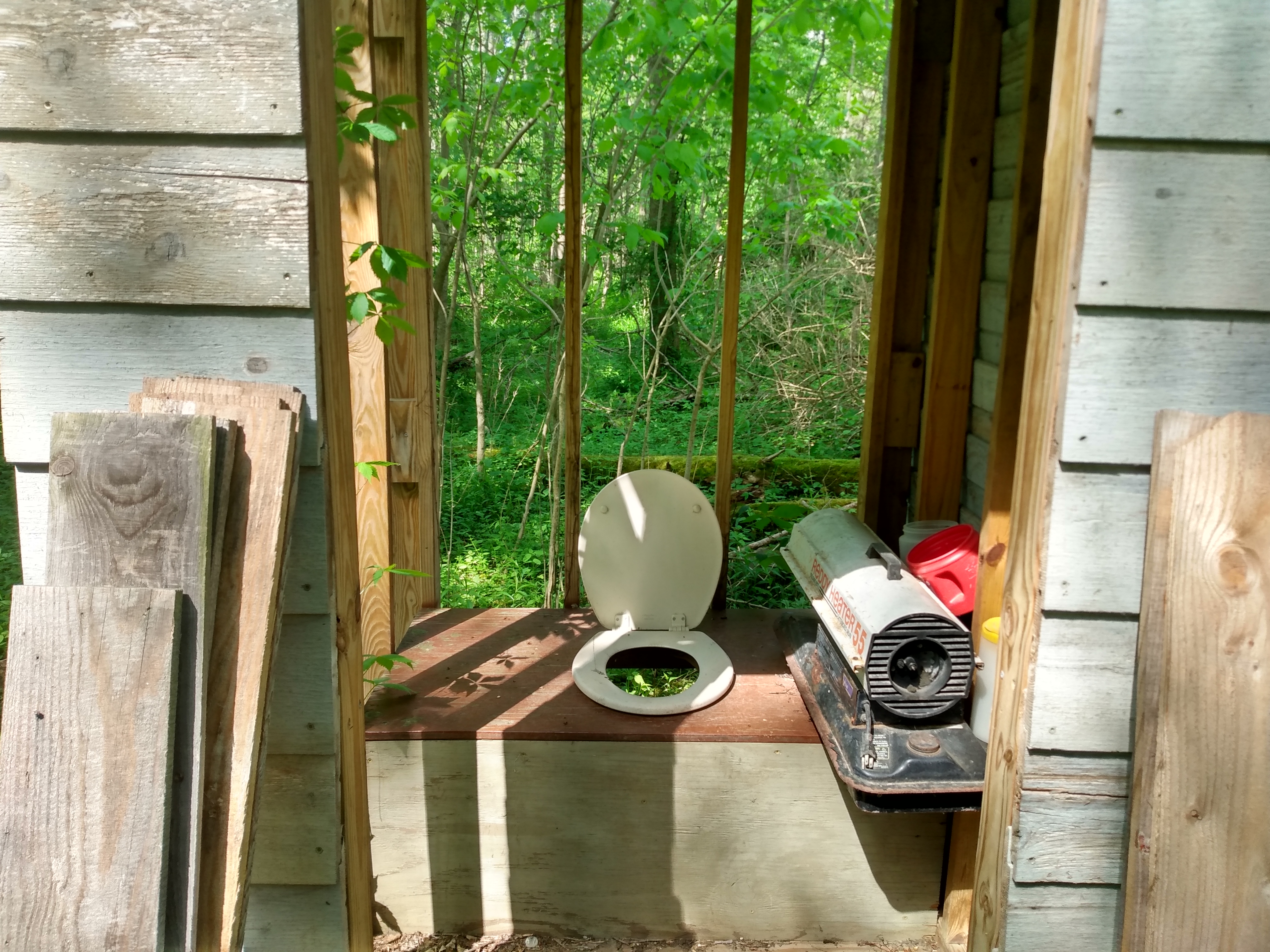Ugly Bathroom 94 Image 1